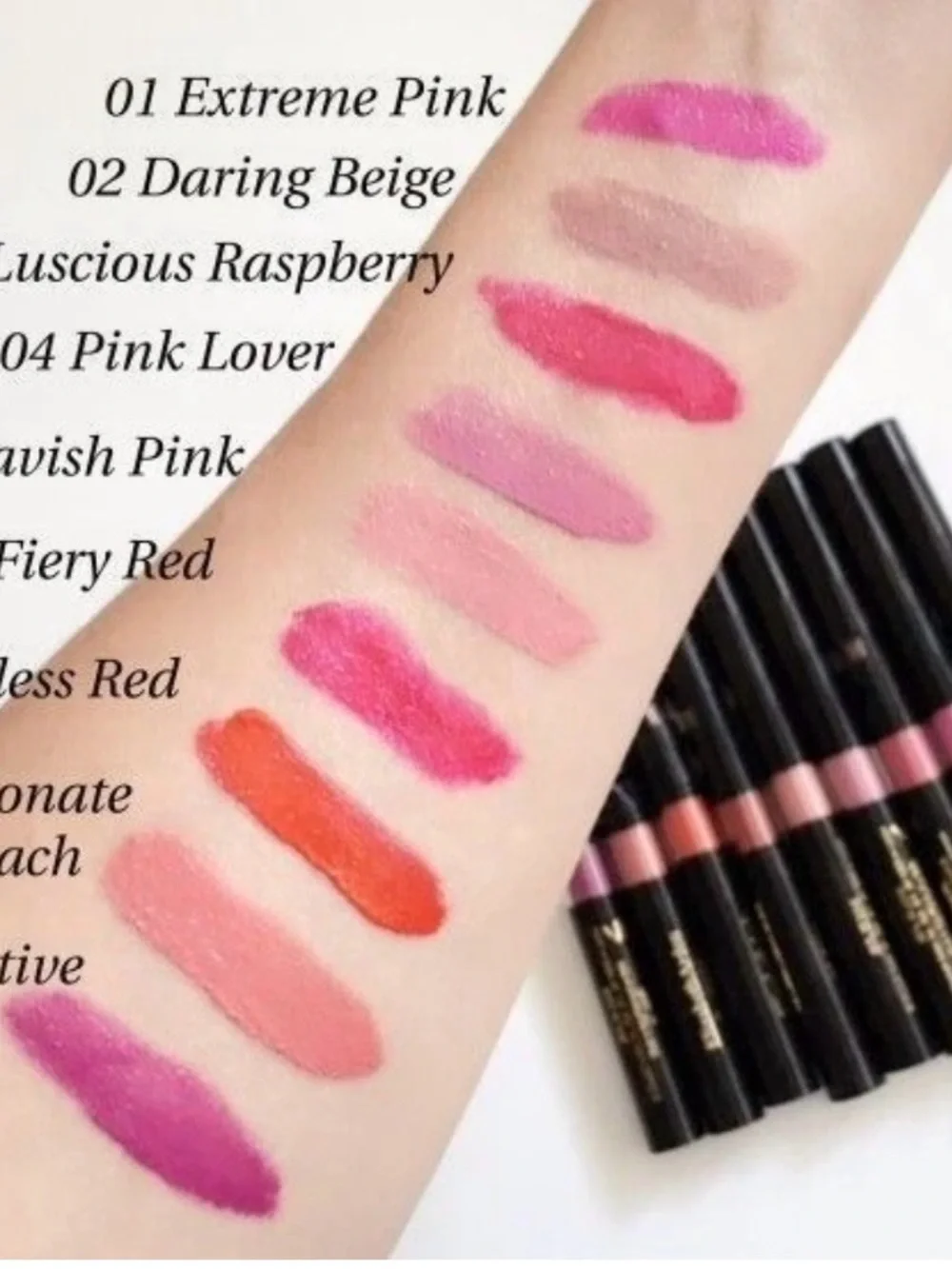 Elizabeth Arden Beautiful Color Bold Liquid Lipstick, Extreme Pink 0.08 oz